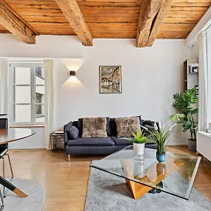 Apartment Exquisite In Old Town, Luxembourg